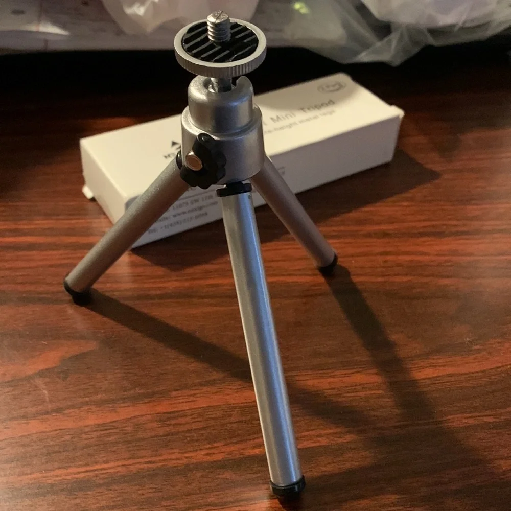 NWT 2pc mini lightweight tripod for webcam cellphone. Height Max extends 5-6.7”